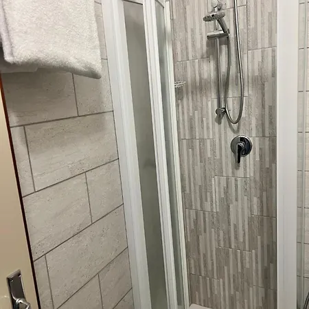 Hotel Stazione Sul Di Iseo 3*