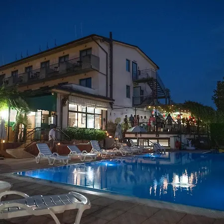 Stazione Sul Di Iseo Hotel Paratico