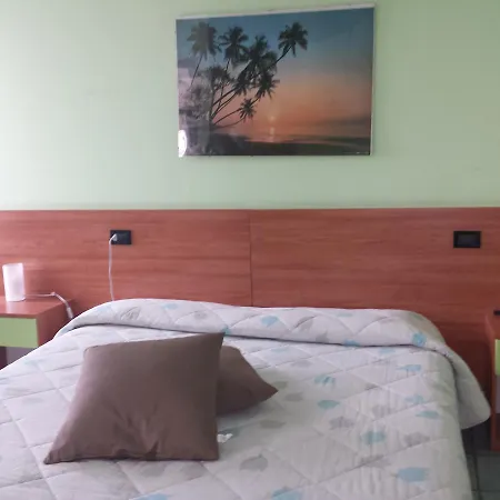 Stazione Sul Di Iseo Hotel 3*